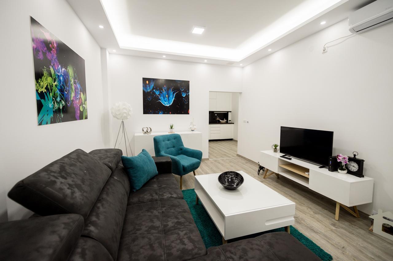 Centar Lux Apartment Arandjelovac Exterior photo