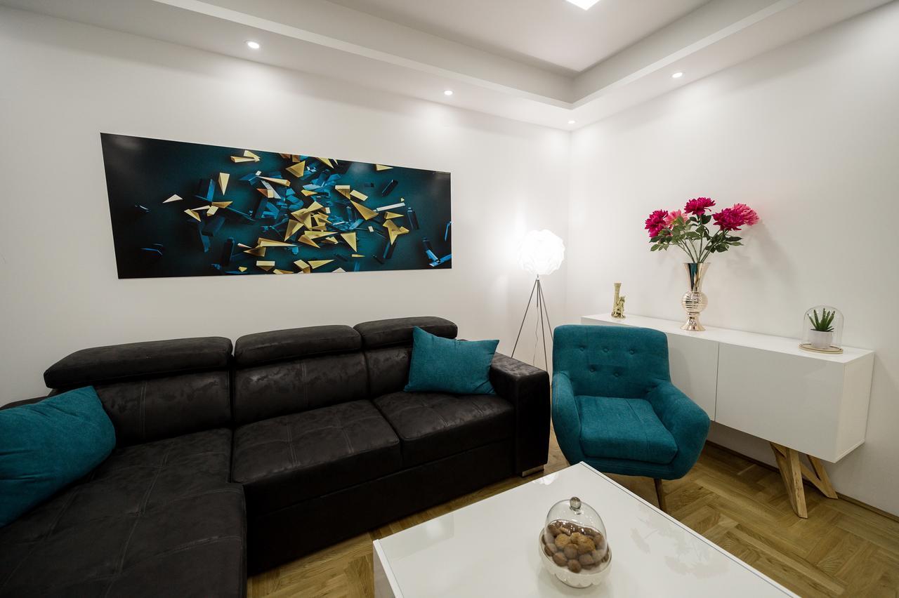 Centar Lux Apartment Arandjelovac Exterior photo